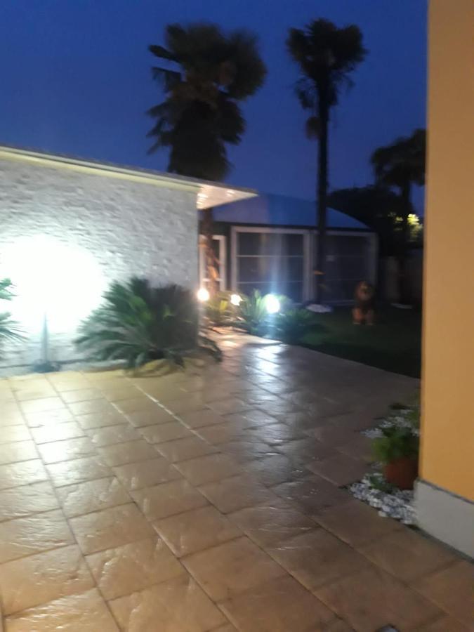 Exclusive Passion Bed & Breakfast Ро Екстериор снимка
